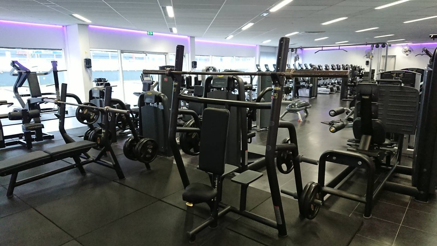 Cross24Fit groepsles bij 24H Fitness Rotterdam